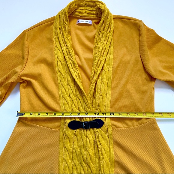 EUC DRESSFO CABLE COLLAR LONG TAPERED Mustard Gold CARDIGAN SWEATER w BUCKLE MED - Picture 10 of 12